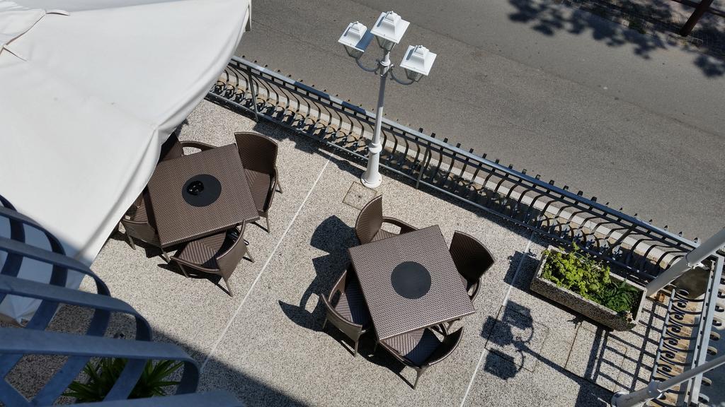 Hotel Acapulco Lignano Sabbiadoro Kültér fotó