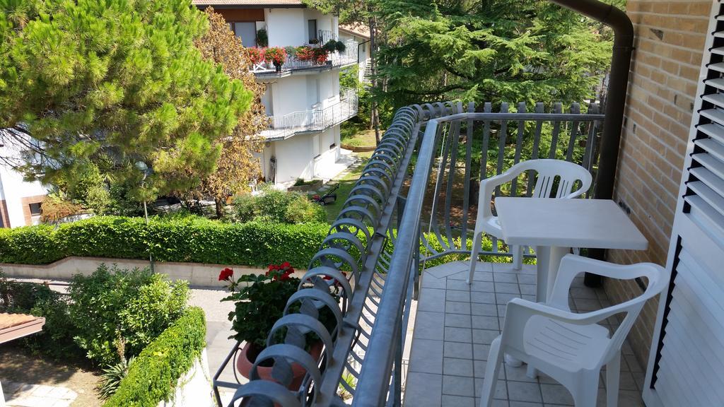 Hotel Acapulco Lignano Sabbiadoro Kültér fotó