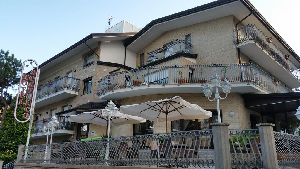 Hotel Acapulco Lignano Sabbiadoro Kültér fotó